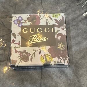 Gucci Flora mirror and Box